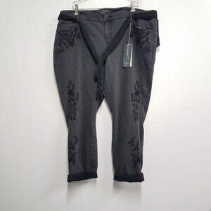 Torrid Boyfriend Jeans 24 24R Black Embroidered Belt Lyrca 11047635